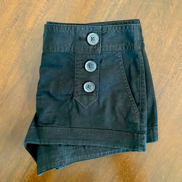 Express size 4 short bundle - Picture 2 of 3